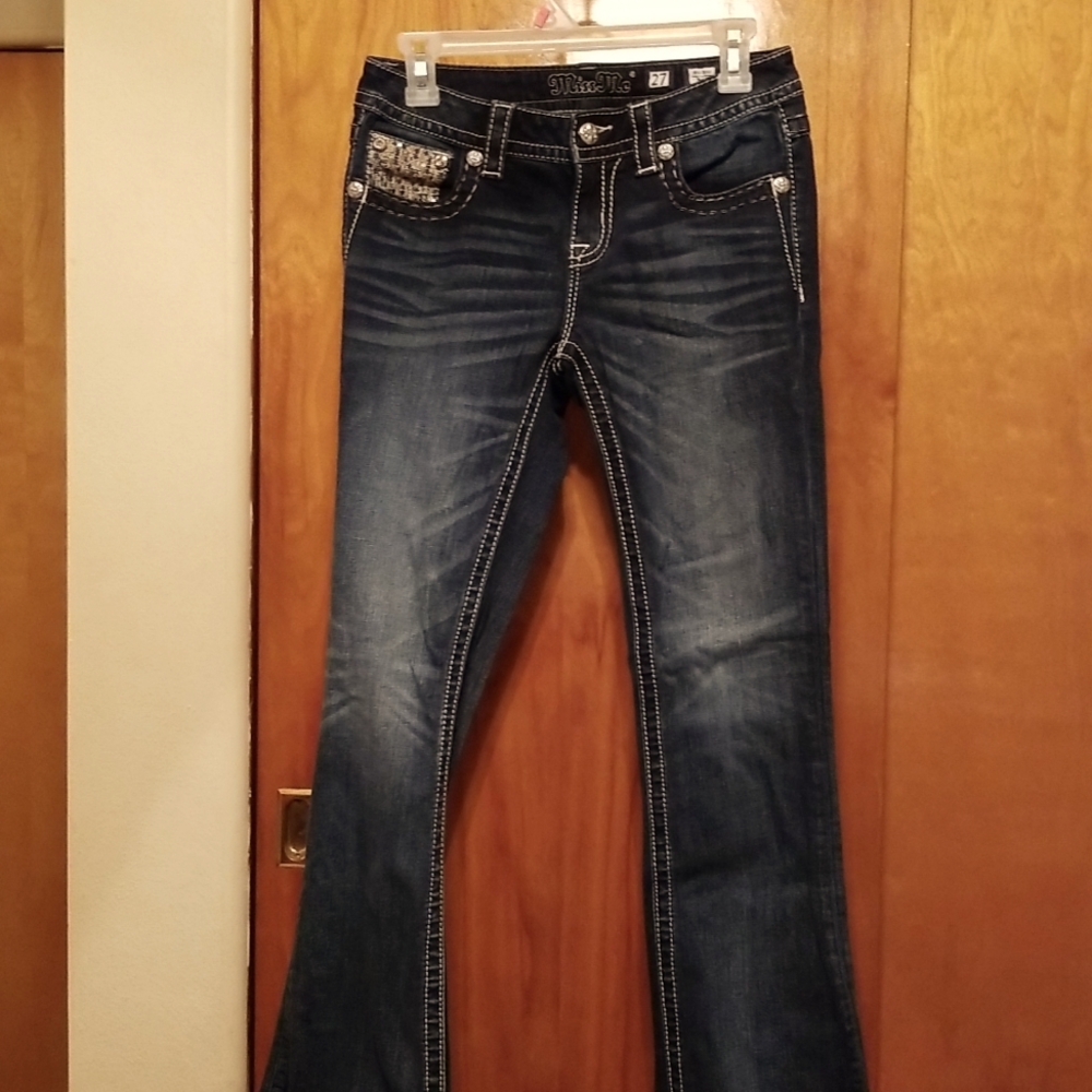 Miss Me 27 x 31 mid-rise boot